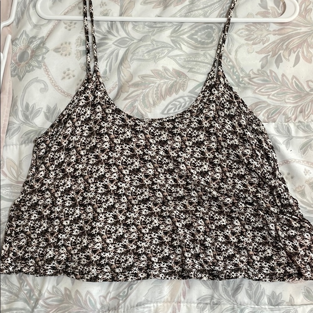 Floral cropped top